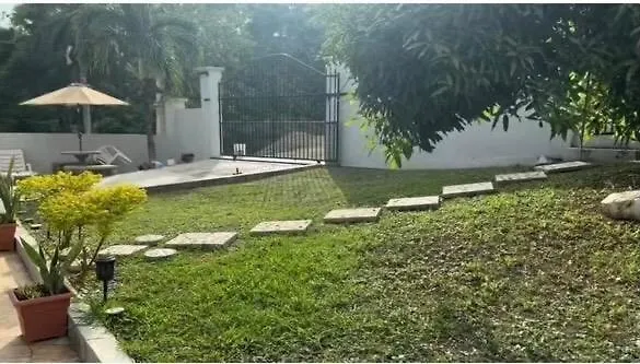 Secluded Haven 2 Bedroom St Mary Jamaica Charlottenburgh 0*,  Jamaica